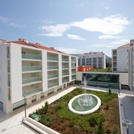 Luxury At The شقة